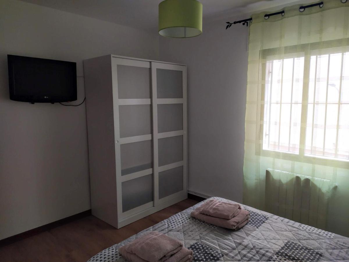 Vivienda De Uso Turistico Ramos 2 Apartment Cuenca  Exterior photo